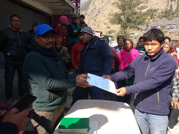 माथिल्लो मैलुङ खोला जलविद्युत आयोजनामा स्थानीयको एकहप्ते अल्टिमेटम