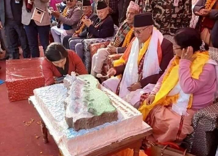 प्रधानमन्त्रीको जन्मदिनः शुभकामना पछि गाली र आलोचना
