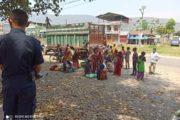 गैँडाकोटमा अलपत्र ४० जना मजदुरलाई सुरक्षीत गन्तव्यतर्फ पठाइयो