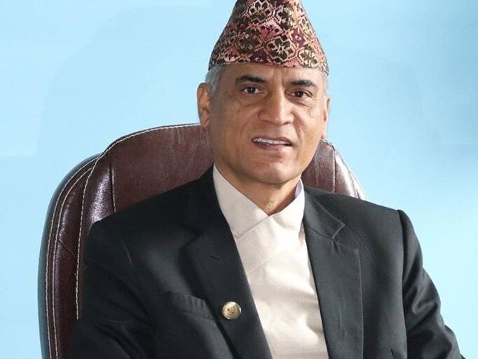 प्रदेश १ का महान्यायाधिवक्तासहित परिवारका तीनजनालाई कोरोना
