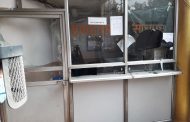 केएमसीमा तोडफोड