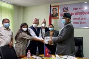 गण्डकी सरकारलाई ८५ लाखको स्वास्थ्य सामग्री