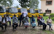 महानगरले दियो ५ सरकारी बिद्यालयलाई स्कुल बस