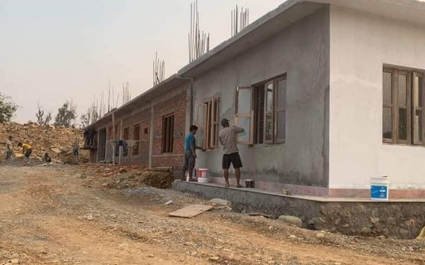 निर्माण कार्य सम्पन्न नहुँदै घिरिङ गाउँपालिकाको भवन उद्घाटन गर्न खोजिएपछि विवाद