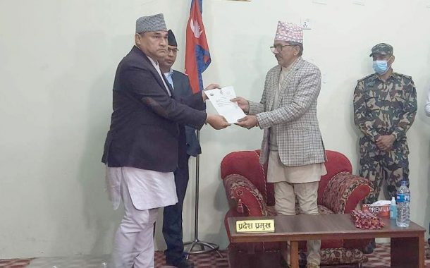 ढल्यो एमाले नेतृत्वको सुदूरपश्चिम सरकारः नयाँ मुख्यमन्त्रीमा काँग्रेसका शाह