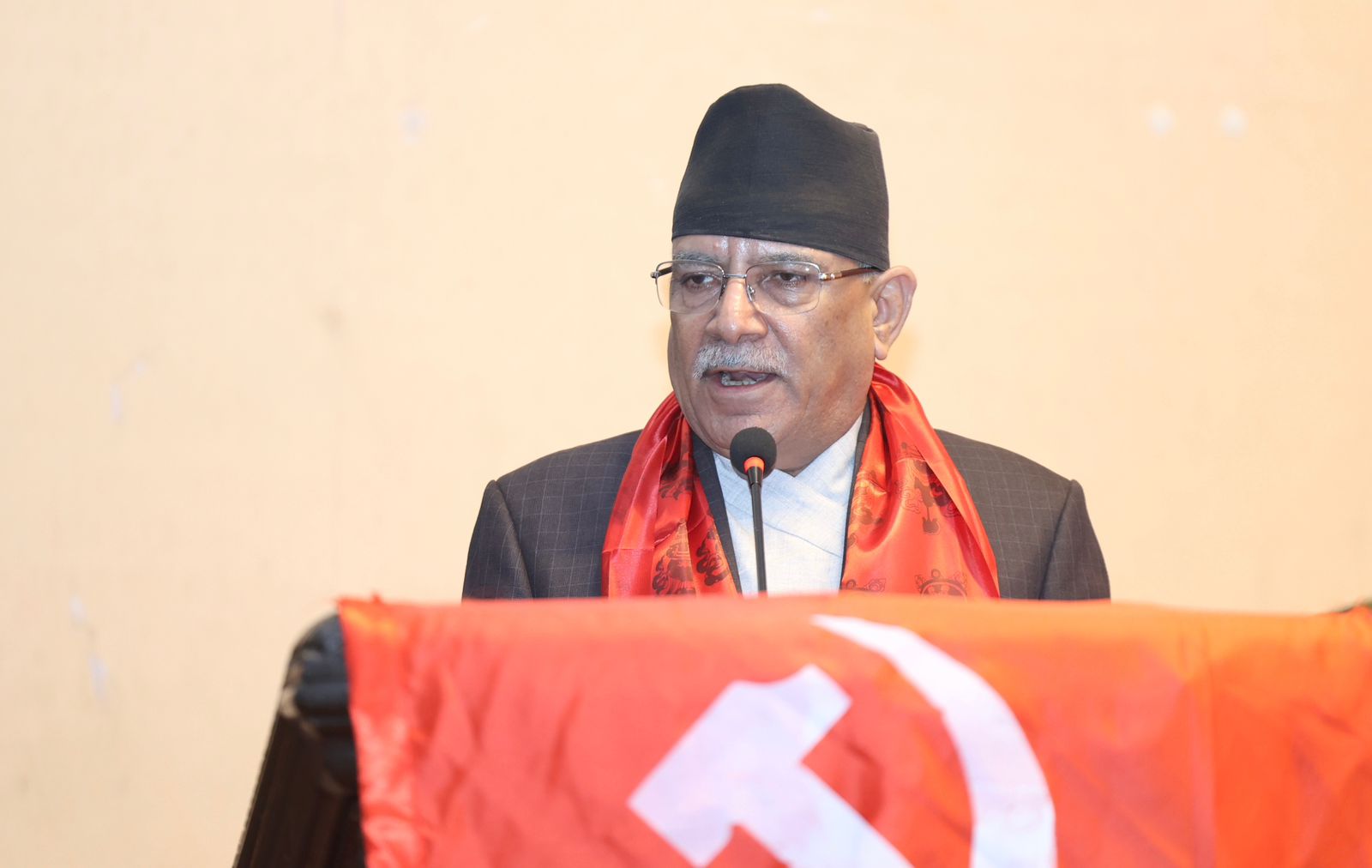 देश रूपान्तरणका निम्ति पहिला माओवादी रूपान्तरण गर्नैपर्छ : प्रधानमन्त्री