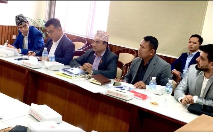 ककनी पालिकाप्रमुखको आक्रोशः फोहोर थुपारेर मान्छे मार्ने ?