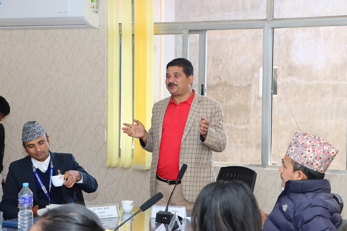 युट्युबरलाई महासङ्घका अध्यक्ष पोख्रेलको सुझावः मर्यादित सामग्री सम्प्रेषण गरेर स्थापित हुनुस् 