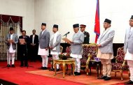 नयाँ मन्त्रीले लिए शपथः सबै मन्त्रालयको जिम्मा प्रचण्डलाई नै