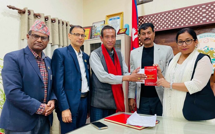 भरतपुर महानगरपालिकाद्धारा तीन पाङ्ग्रे अटोको रुट परमिट दिन सुरु